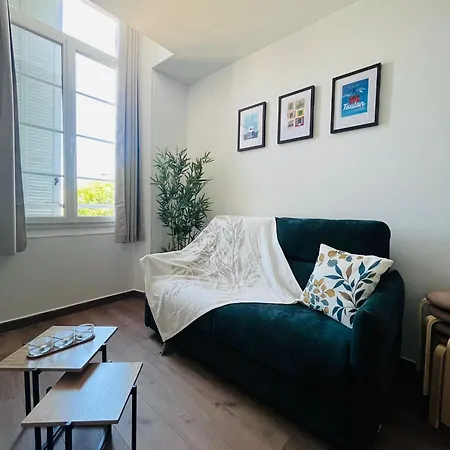 Appartement T2 Bonaparte Renove Centre-ville, Proche Gare, Port *